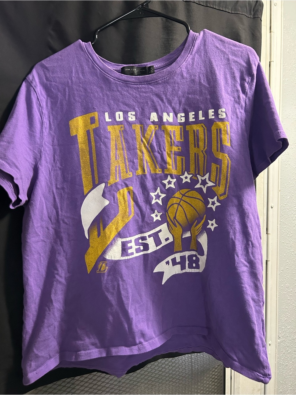 Women’s Purple LA Lakers Graphic T-Shirt